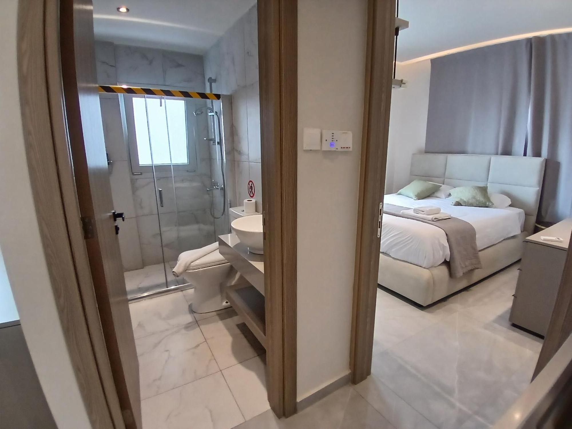 Georgiana Suites Larnaka Zimmer foto